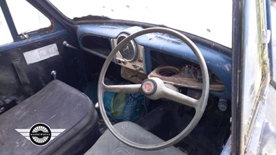 Lot 610 - 1971 MORRIS 8 CWT VAN