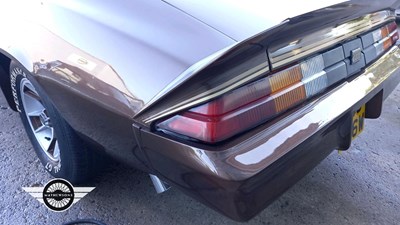 Lot 826 - 1981 CHEVROLET GMC CAMARO