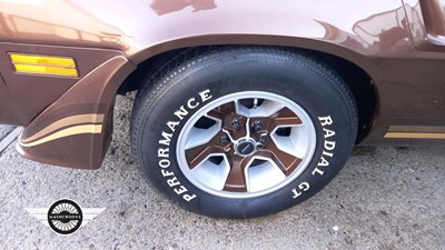 Lot 826 - 1981 CHEVROLET GMC CAMARO