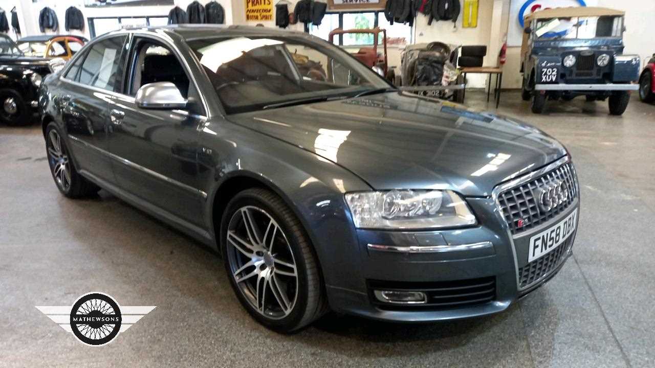 Lot 662 - 2008 AUDI S8 V10 QUATTRO A