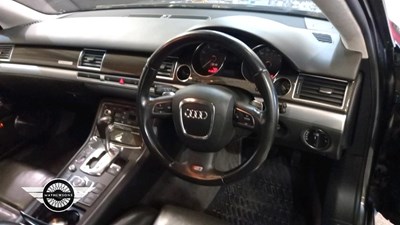 Lot 662 - 2008 AUDI S8 V10 QUATTRO A