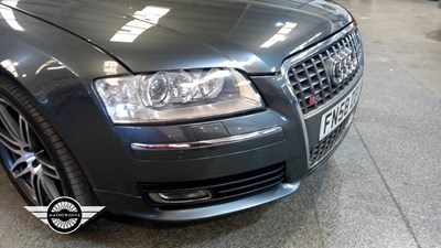 Lot 662 - 2008 AUDI S8 V10 QUATTRO A