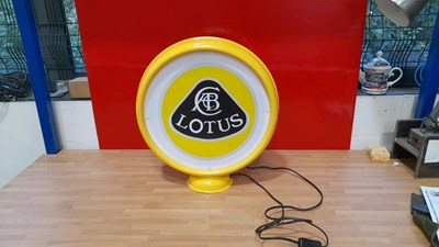 Lot 257 - LOTUS CARS LIGHT UP LAMP