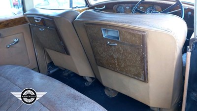 Lot 258 - 1957 ROLLS ROYCE CLOUD