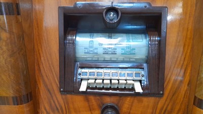 Lot 273 - PILOT RADIO