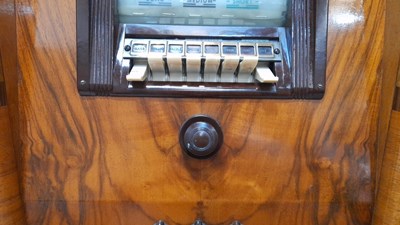 Lot 273 - PILOT RADIO