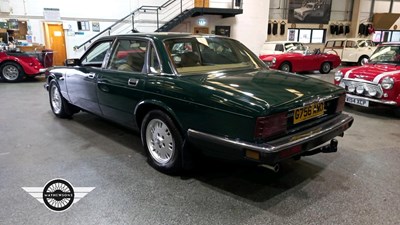 Lot 750 - 1990 JAGUAR XJ6