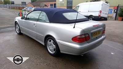 Lot 700 - 2000 MERCEDES CLK 320 ELEGANCE AUTO