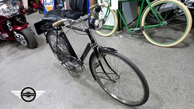 Lot 117 - 1950 RALEIGH CYCLE MASTER