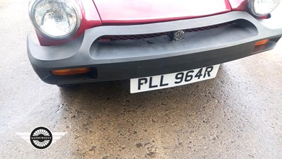 Lot 670 - 1976 MG MIDGET 1500