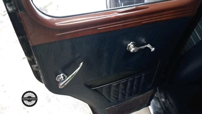 Lot 674 - 1946 AUSTIN 10