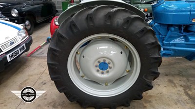 Lot 676 - 1963 FORDSON SUPER DEXTA