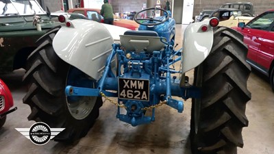 Lot 676 - 1963 FORDSON SUPER DEXTA