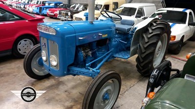 Lot 676 - 1963 FORDSON SUPER DEXTA