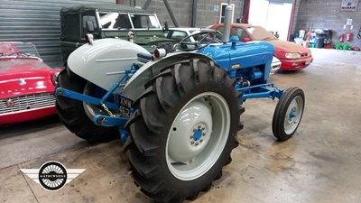 Lot 676 - 1963 FORDSON SUPER DEXTA