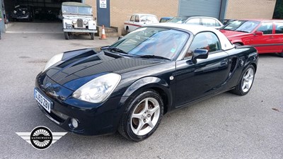 Lot 716 - 2003 TOYOTA MR2 ROADSTER VVTI