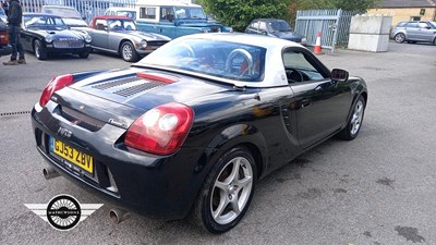 Lot 716 - 2003 TOYOTA MR2 ROADSTER VVTI