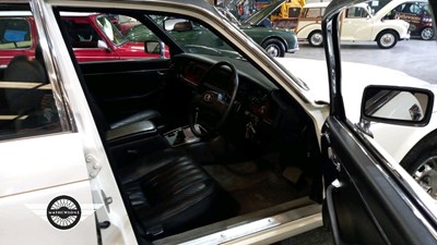 Lot 528 - 1979 JAGUAR 4.2 XJ6 AUTO