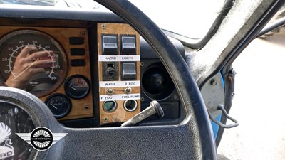 Lot 804 - 1981 BEDFORD CAMPER