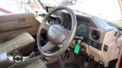 Lot 834 - 1990 TOYOTA LANDCRUISER 2 SWB