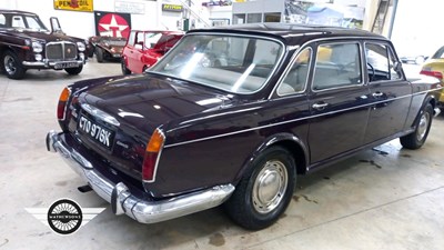 Lot 860 - 1971 AUSTIN 3 LITRE AUTO