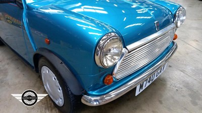 Lot 870 - 1995 ROVER MINI SIDEWALK