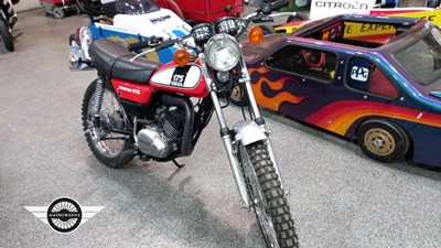 Lot 32 - 1975 YAMAHA DT175