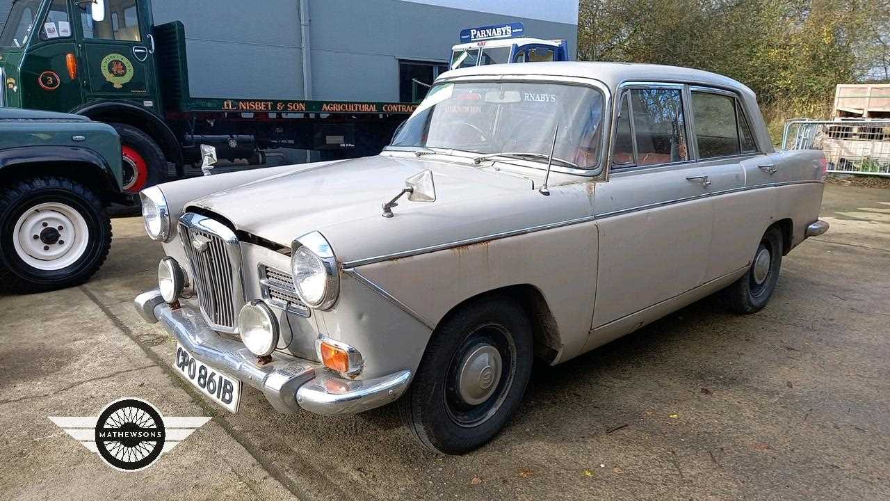 Lot 92 - 1964 WOLSELEY 16/60