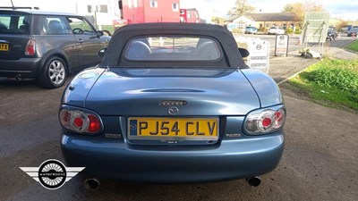 Lot 106 - 2004 MAZDA MX-5 ARCTIC