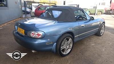 Lot 106 - 2004 MAZDA MX-5 ARCTIC