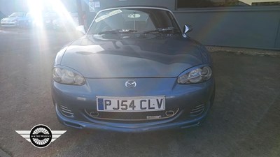 Lot 106 - 2004 MAZDA MX-5 ARCTIC