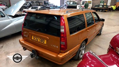 Lot 120 - 1998 VOLVO V70 R