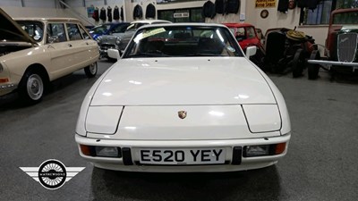 Lot 126 - 1988 PORSCHE 924 S