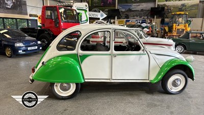 Lot 196 - 1988 CITROEN 2CV6 DOLLY