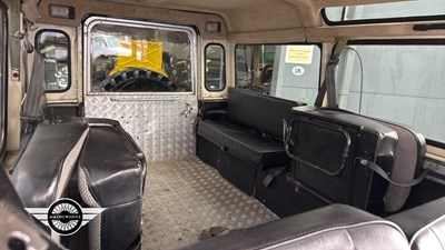 Lot 140 - 1981 LAND ROVER 109" - 4 CYL