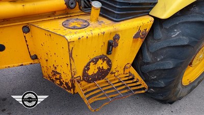 Lot 350 - CIRCA 1990s JCB SITEMASTER