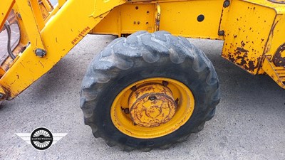 Lot 350 - CIRCA 1990s JCB SITEMASTER