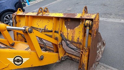 Lot 350 - CIRCA 1990s JCB SITEMASTER