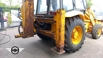 Lot 350 - CIRCA 1990s JCB SITEMASTER