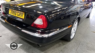 Lot 204 - 2004 JAGUAR XJ8 V8 SE AUTO