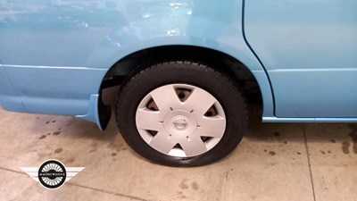 Lot 206 - 2004 NISSAN SERENA 7 SEATER