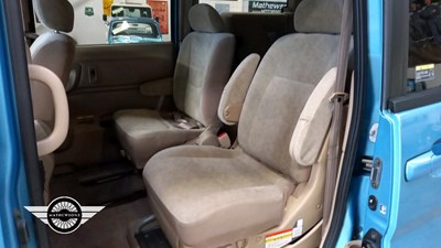 Lot 206 - 2004 NISSAN SERENA 7 SEATER