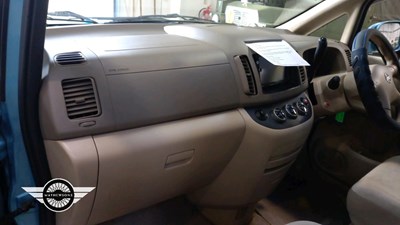 Lot 206 - 2004 NISSAN SERENA 7 SEATER