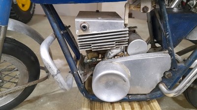 Lot 853 - MODEL MOTORCYCLE