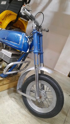 Lot 853 - MODEL MOTORCYCLE
