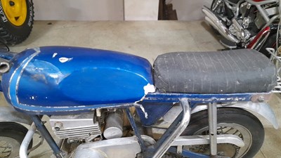 Lot 853 - MODEL MOTORCYCLE