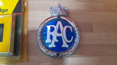 Lot 783 - SELECTION OF CAR BADGE BAR BADGES AA/RAC