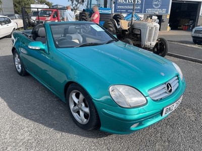 Lot 490 - 2001 MERCEDES SLK 320