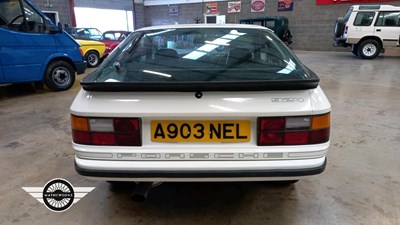 Lot 218 - 1984 PORSCHE 924