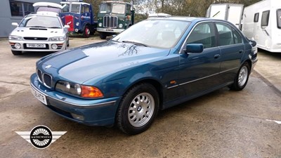 Lot 264 - 1999 BMW 528I SE AUTO